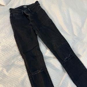 Zara Black Distressed Skinny Jean Sz 4